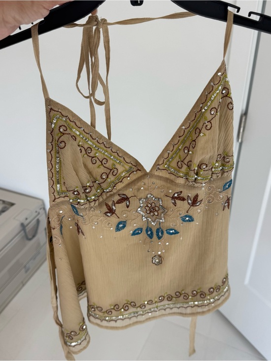 Tops - Embroidered Beige Spaghetti Strap Cami Top